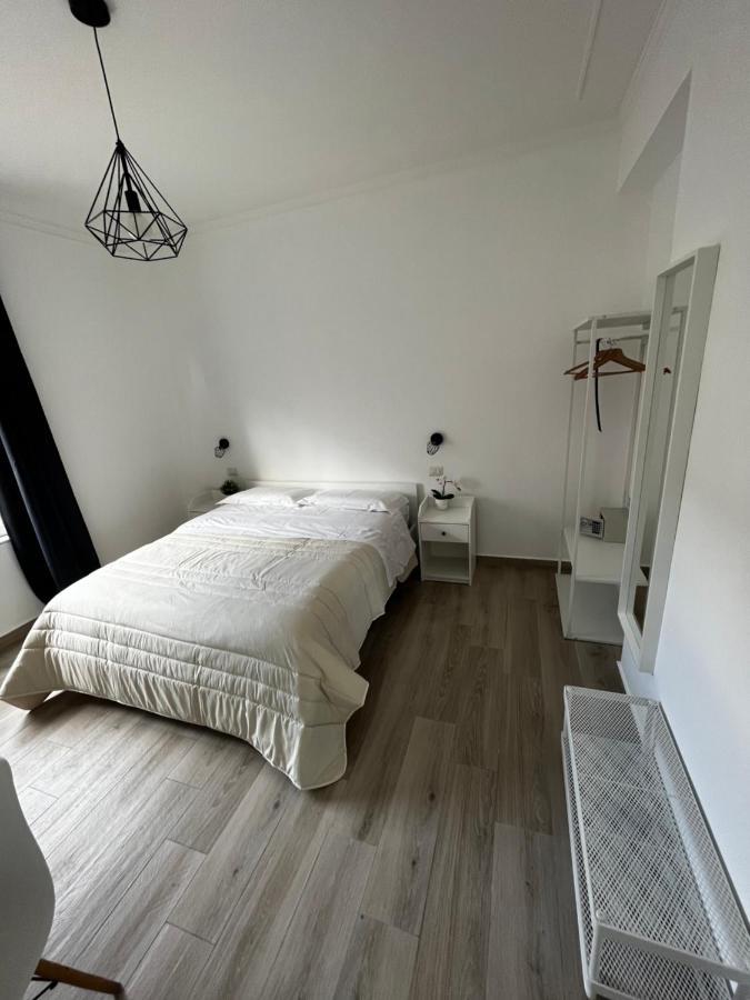 Dimora Sicula Guest House Катанія Екстер'єр фото