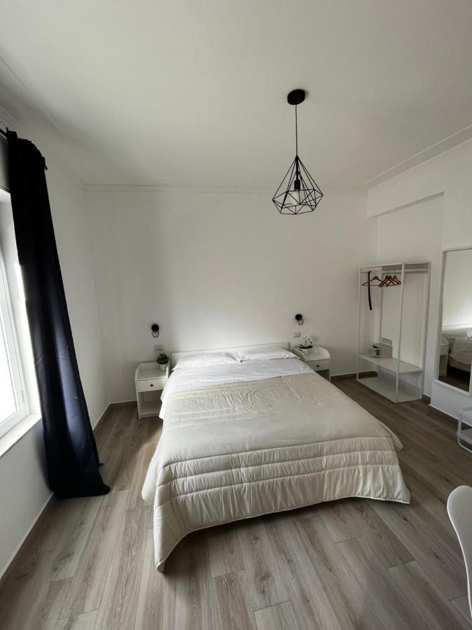 Dimora Sicula Guest House Катанія Екстер'єр фото