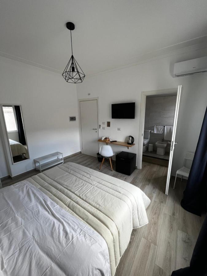Dimora Sicula Guest House Катанія Екстер'єр фото